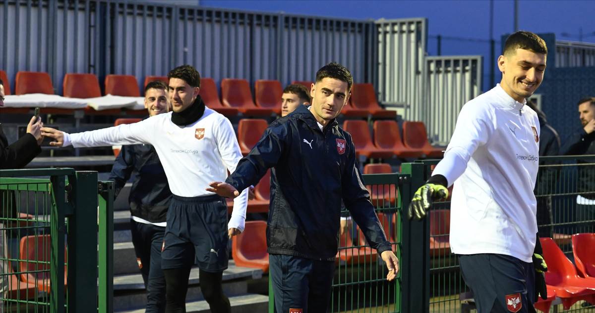 Dušan Vlahović na treningu reprezentacije Srbije