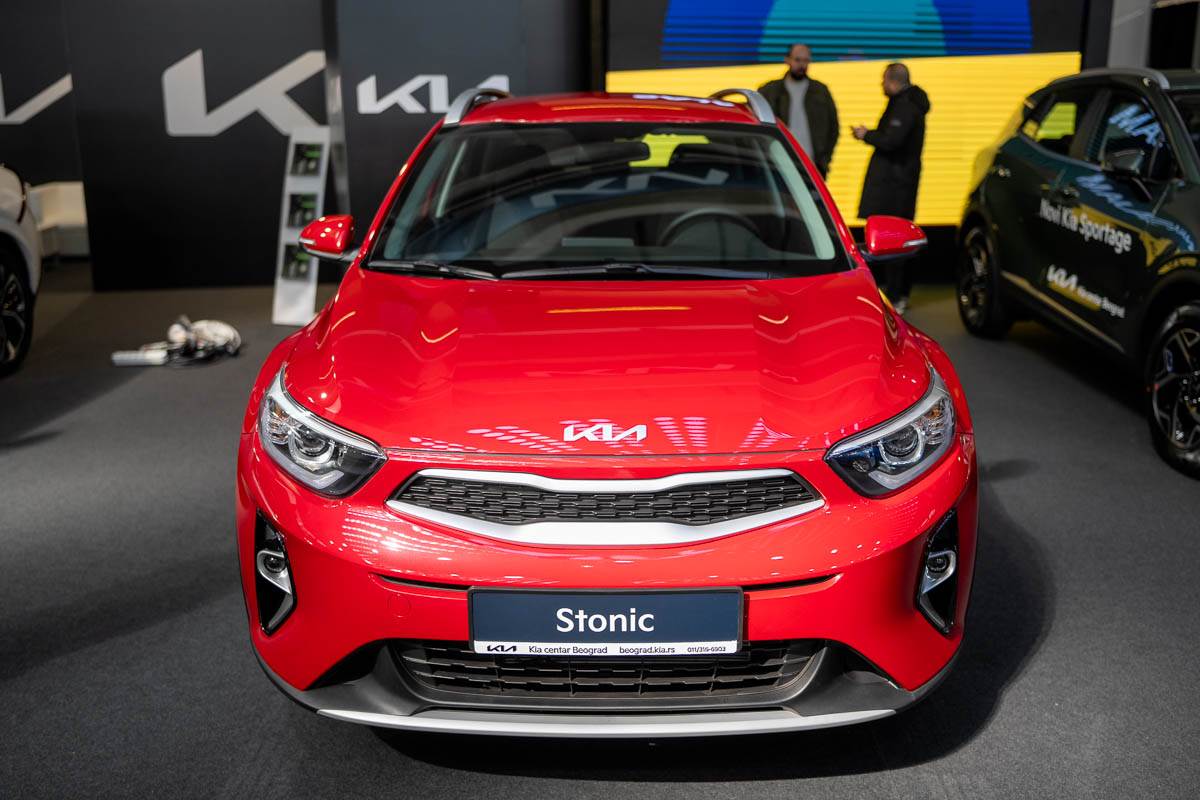 Kia Stonic (1).jpg