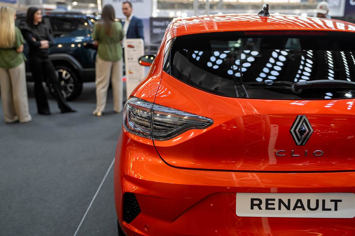 renault clio (2).jpg