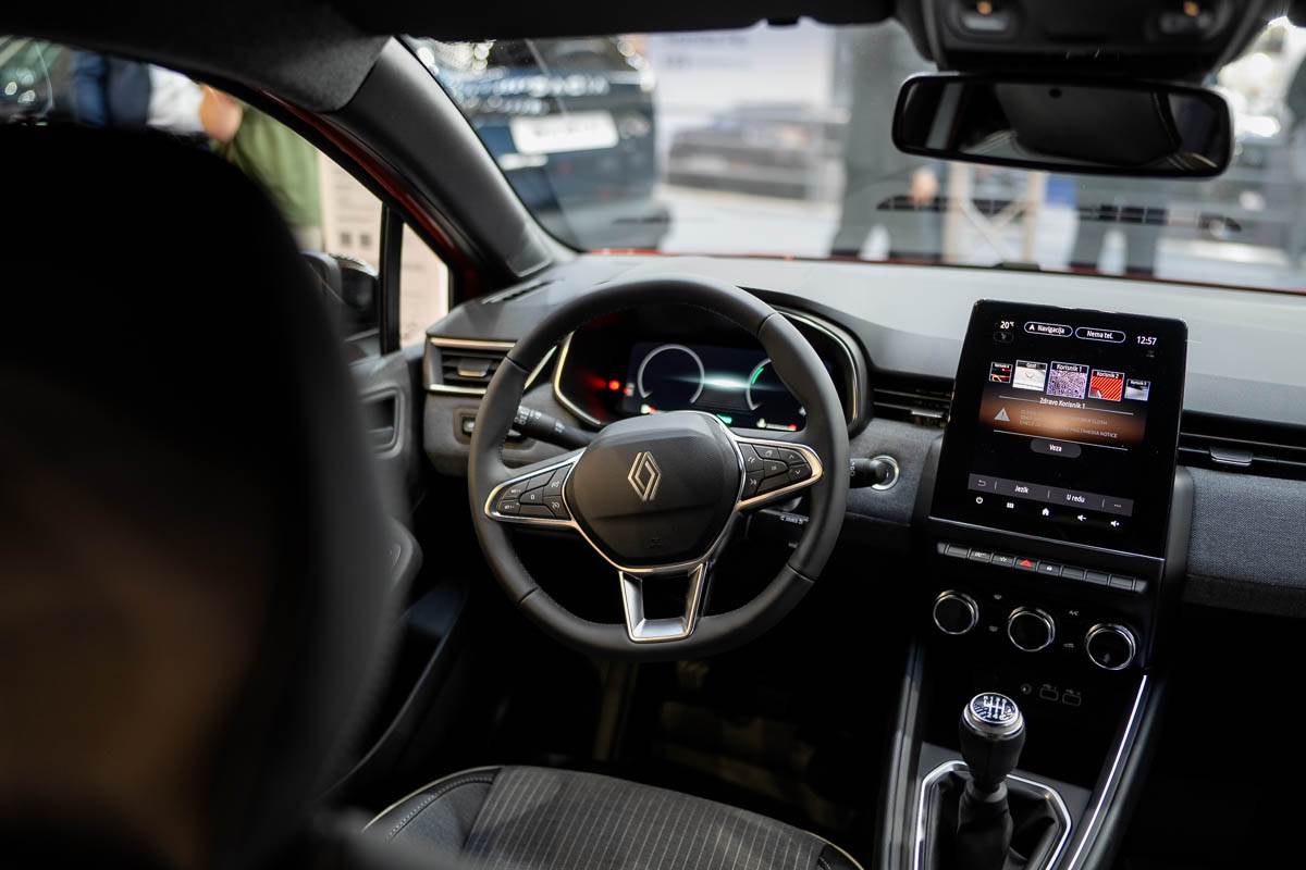 renault clio (5).jpg