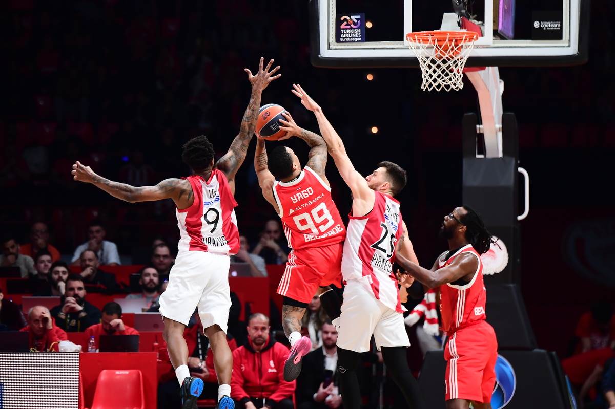 Vlade Đurović o Olimpijakos - Zvezda i Rokasu Gedraitisu