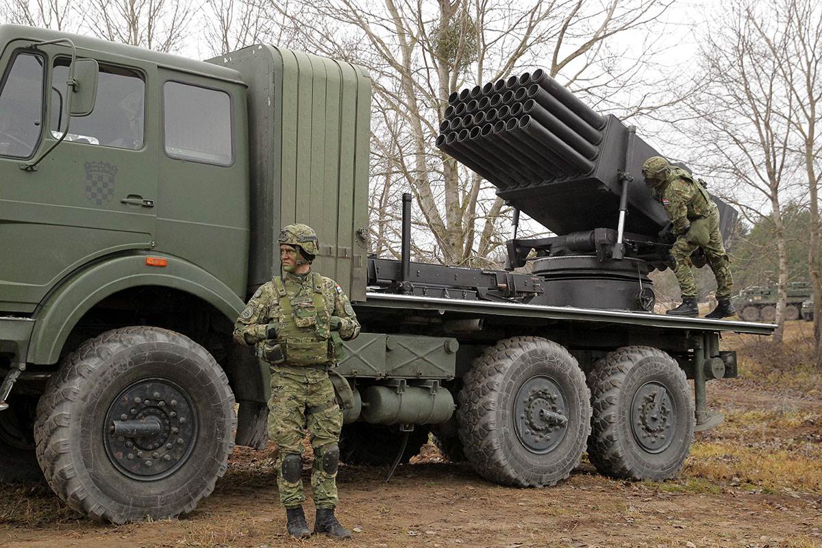 Hrvatska vojska (1).jpg