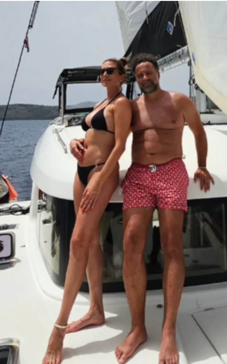 Adrijana Čortan sa mužem.jpg