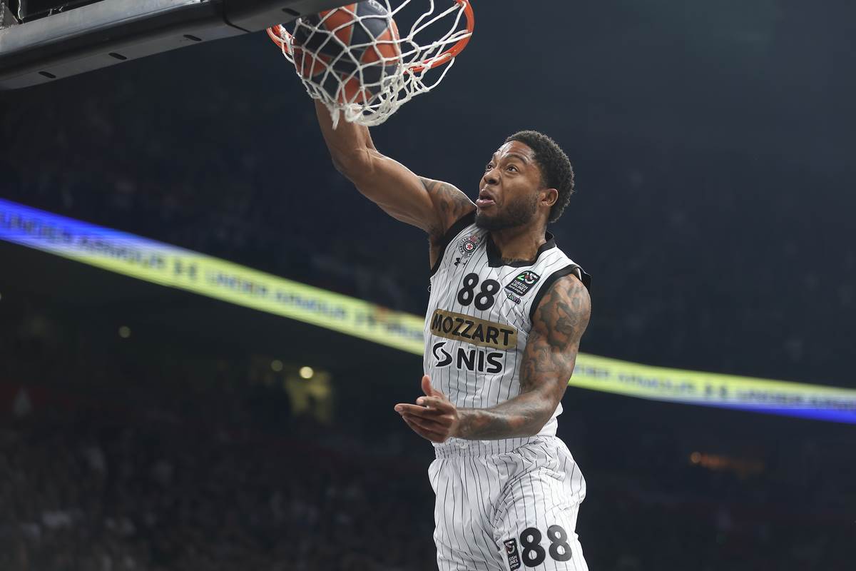 KK Partizan-Anadolu Efes (2).JPG