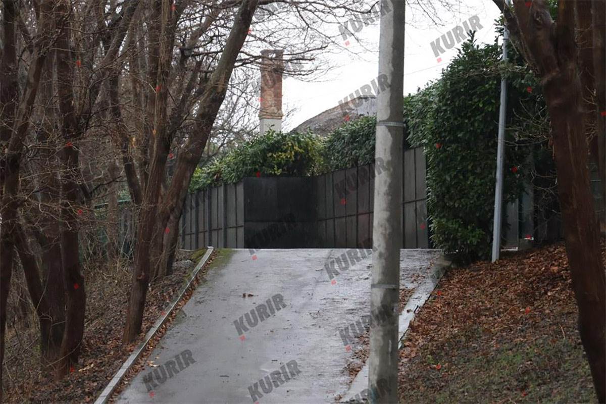 Ovde nakon razvoda živi Čeda (3).jpg