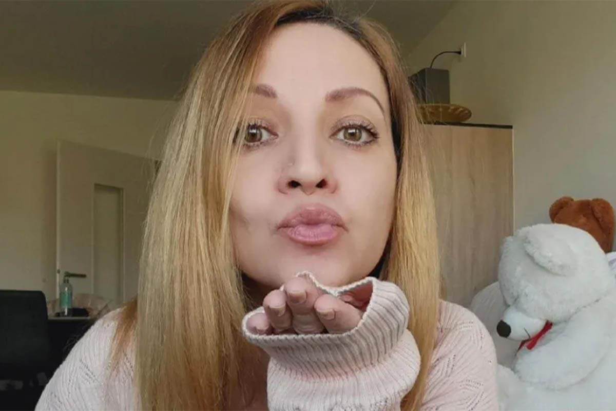 Putinove špijunke (3).jpg