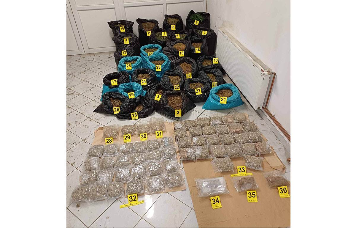 Policija pronašla laboratoriju marihuane kod Zrenjanina