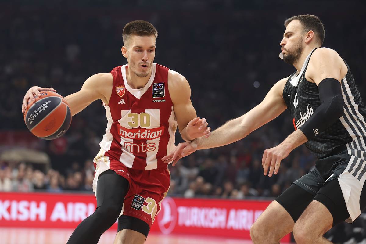 Crvena Zvezda KK (3).JPG