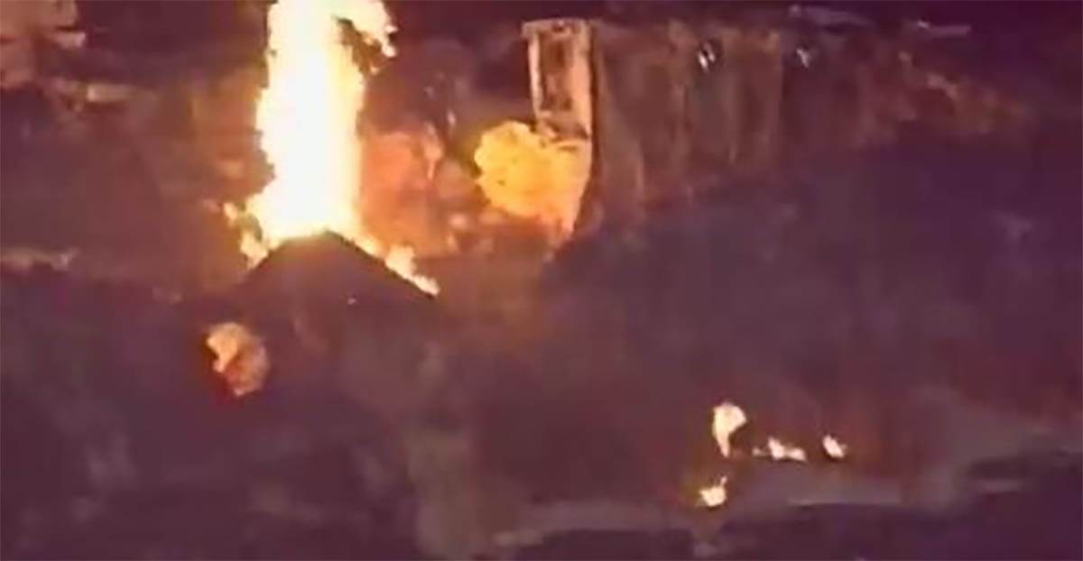 nevidljivi avion F-117s(5).jpg