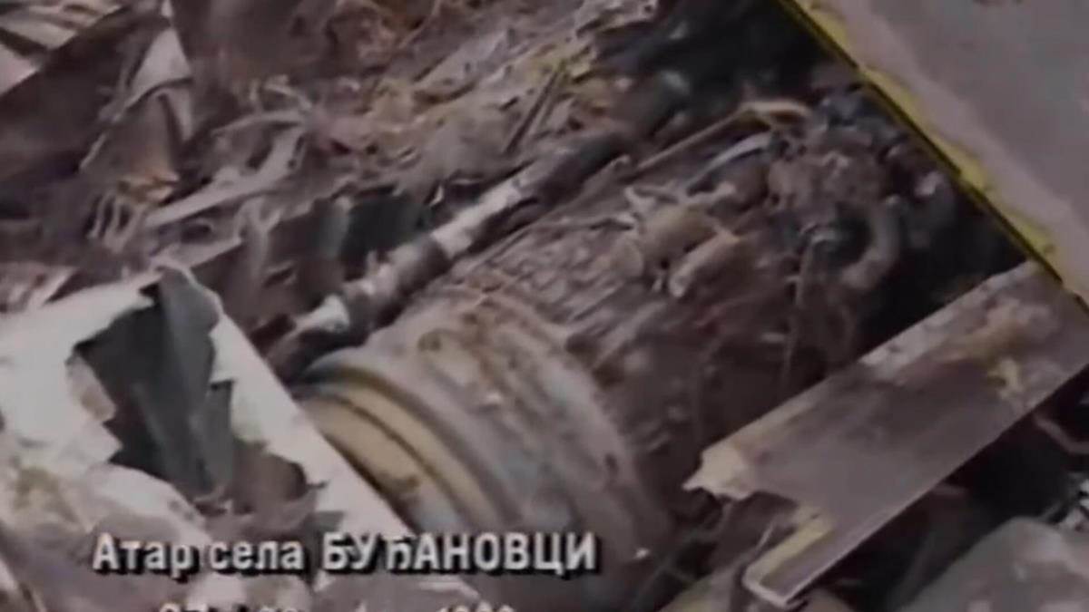 nevidljivi avion F-117s(8).jpg