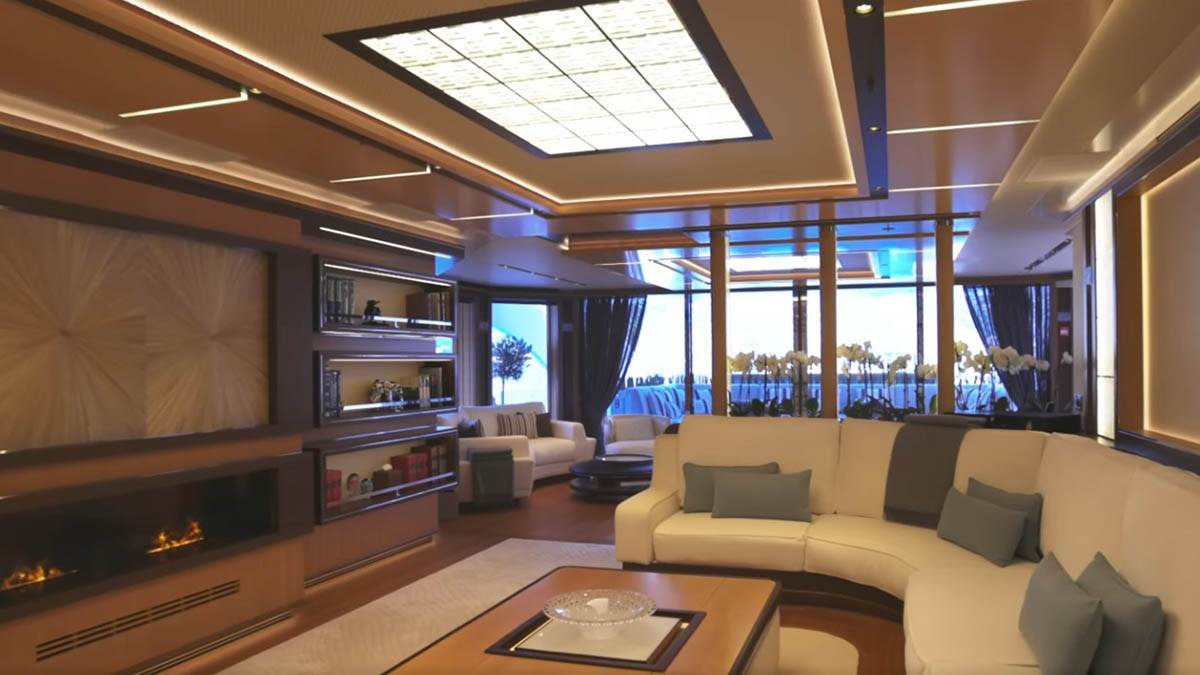 Jahta najbogatijeg Rusa (7).jpg