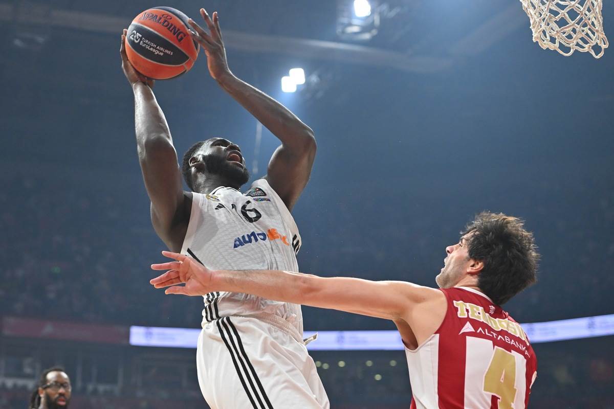 Konferencija Sferopulosa posle Zvezda - Real Madrid