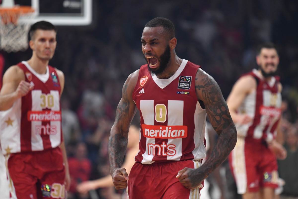 Crvena zvezda - Real Madrid (5).JPG