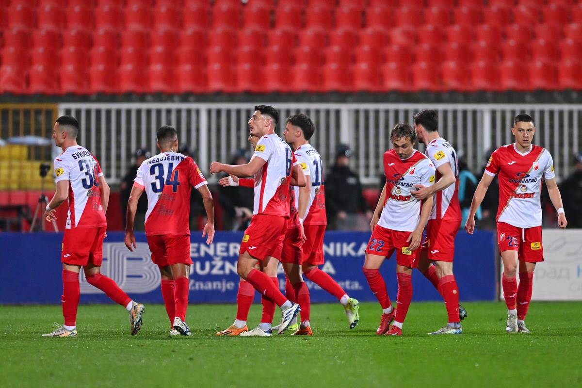 Crvena Zvezda - Vojvodina  (8).JPG