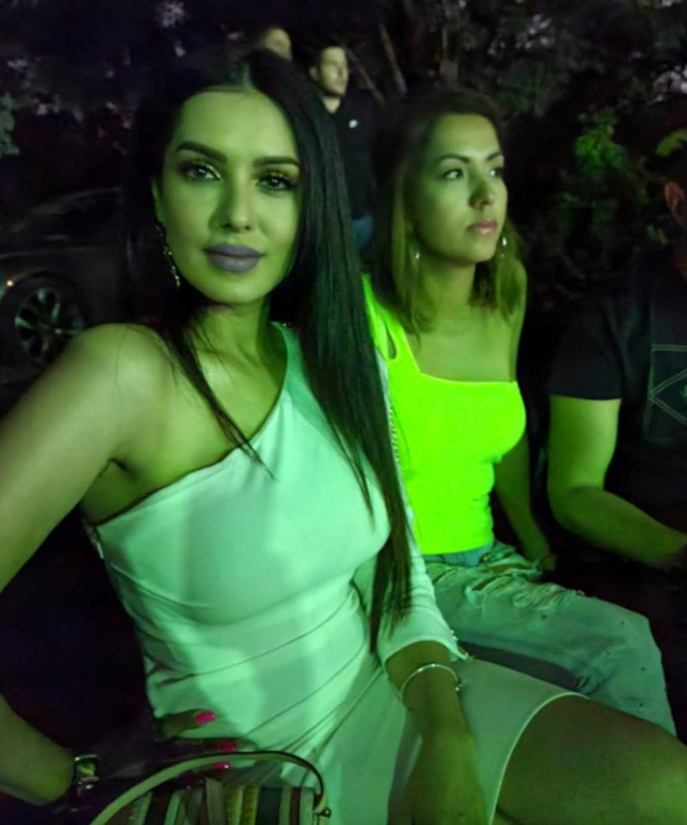 Tanja Savić sestra Biljana 5 .jpg