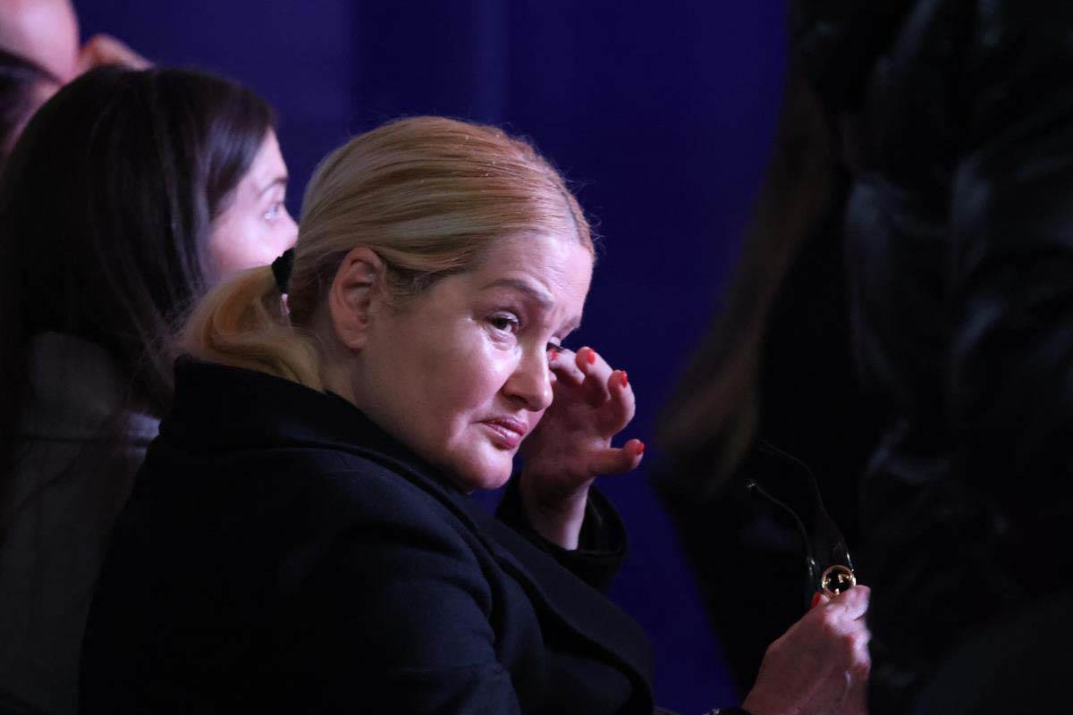 Viki Miljković na komemoraciji brata Vladice4.jpg