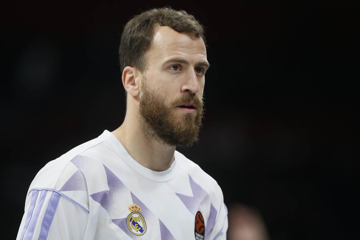 Serhio Rodrigez u opremi Reala