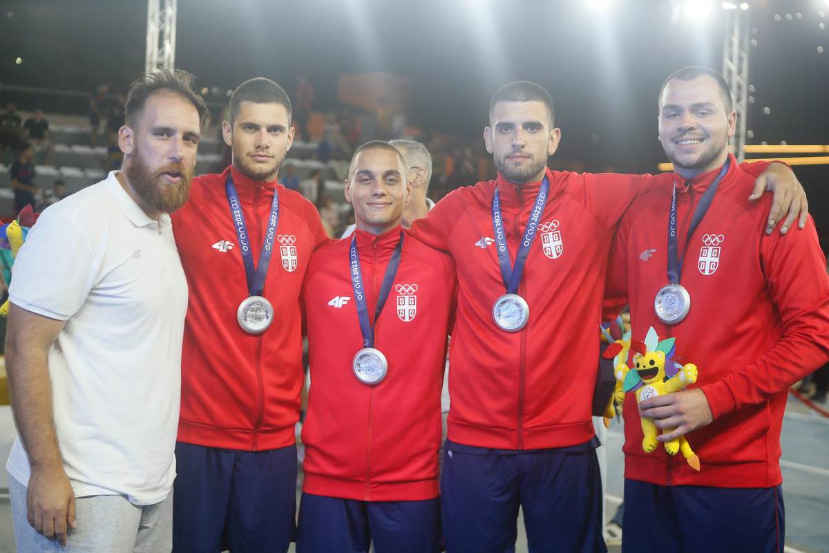 Stefan Momirov (4).JPEG