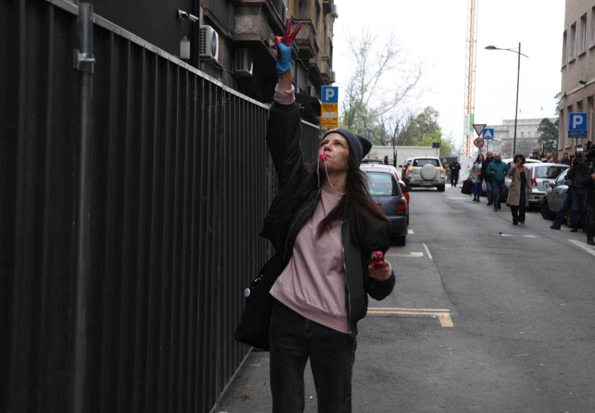 napad na redakciju Kurira (12).jpg