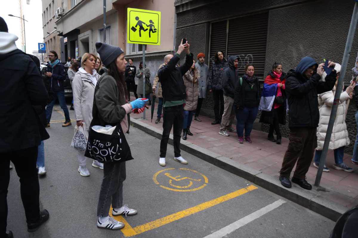 napad na redakciju Kurira (14).jpg