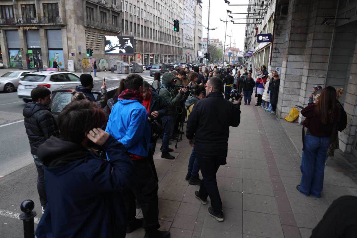 napad na redakciju Kurira (18).jpg