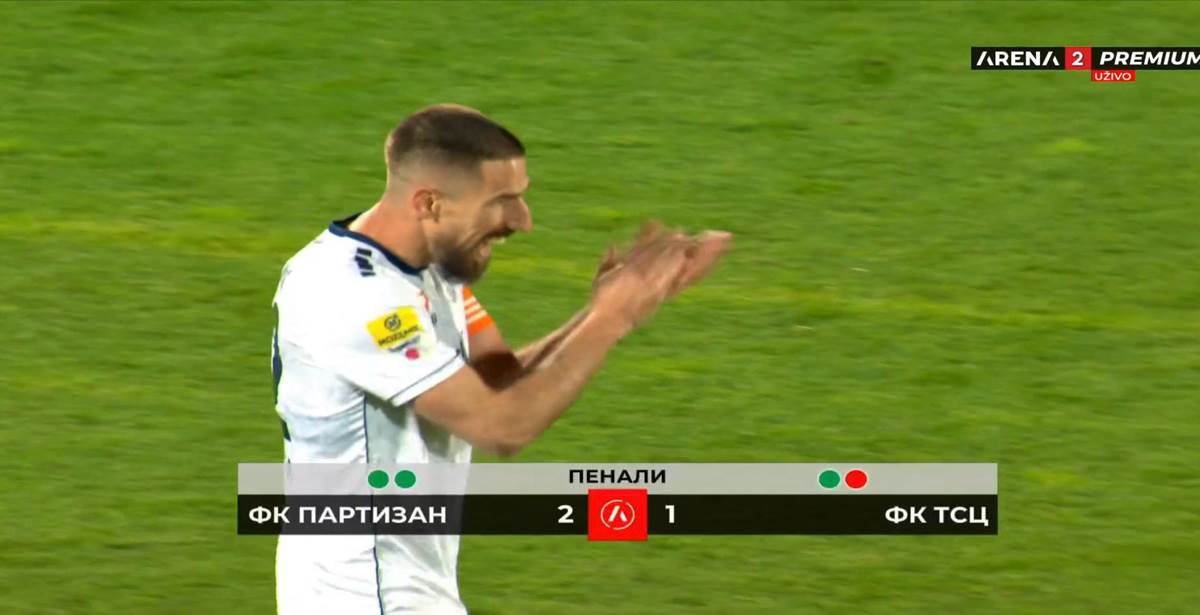 Miloš Degenek provokacija na meču sa Partizanom (7).jpg