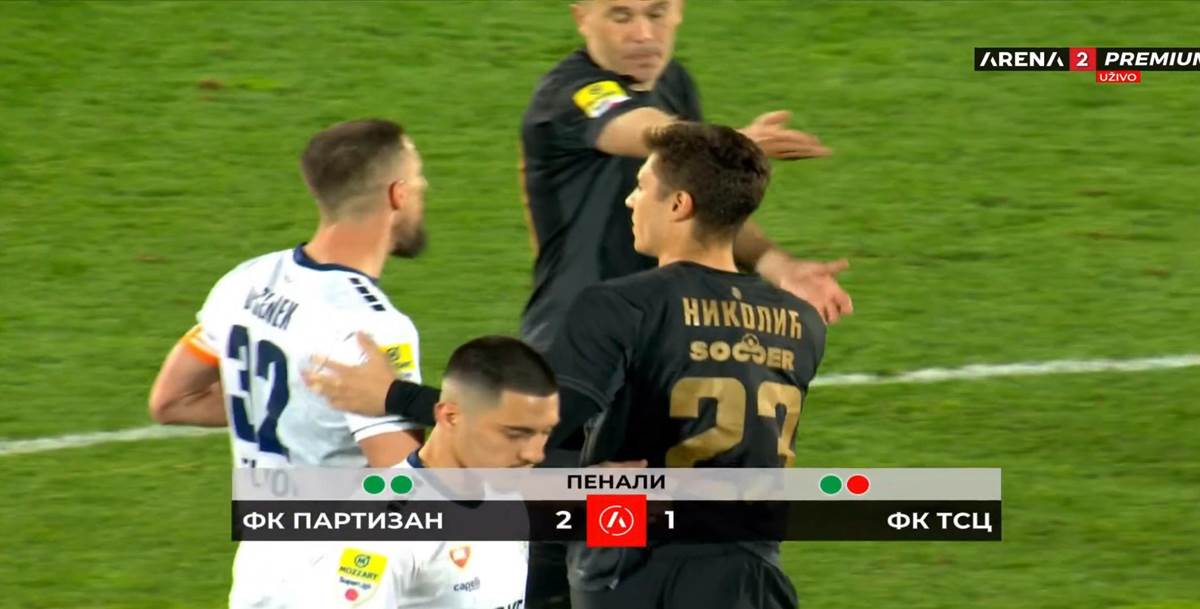 Miloš Degenek provokacija na meču sa Partizanom (10).jpg