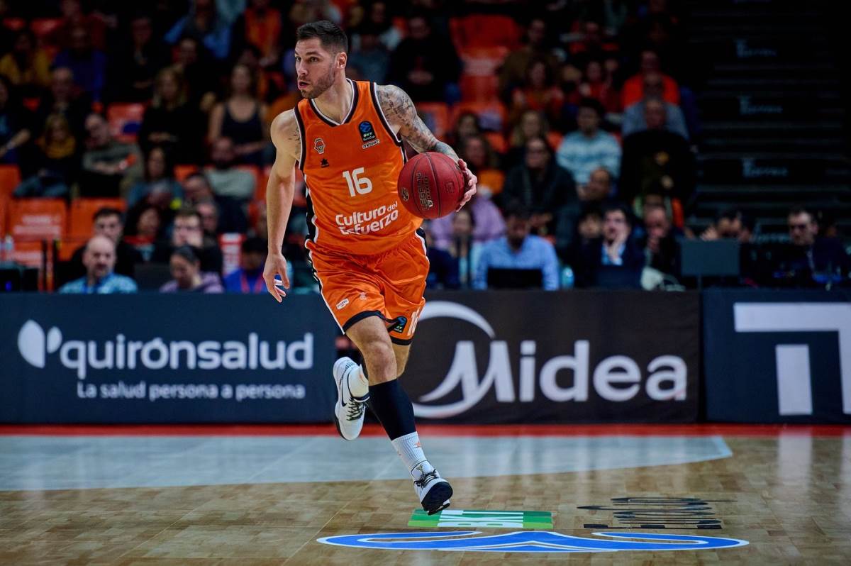 Stefan Jović igrač Valensije