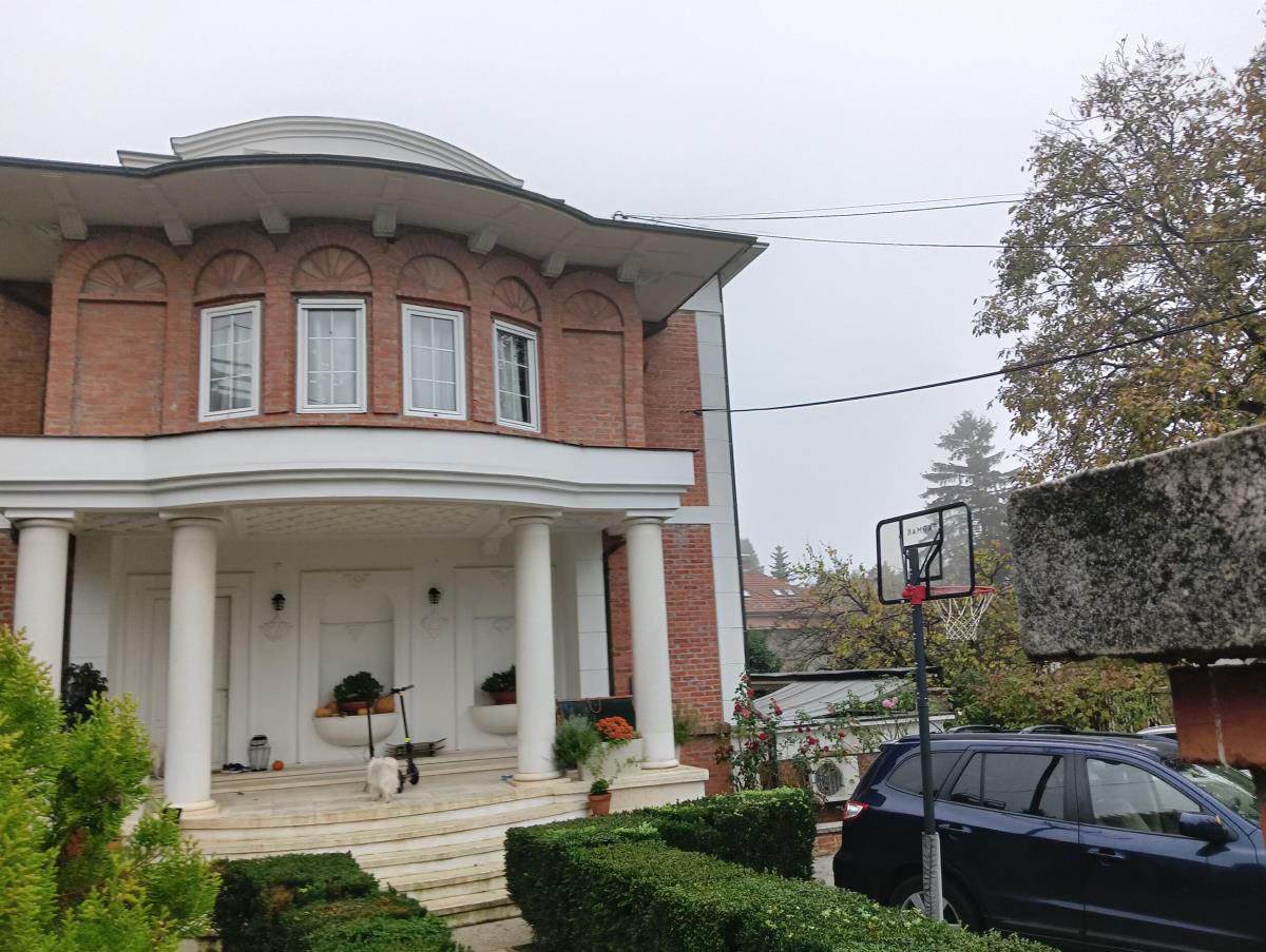 Vile Gorana Breogvića na Senjaku (17).jpg