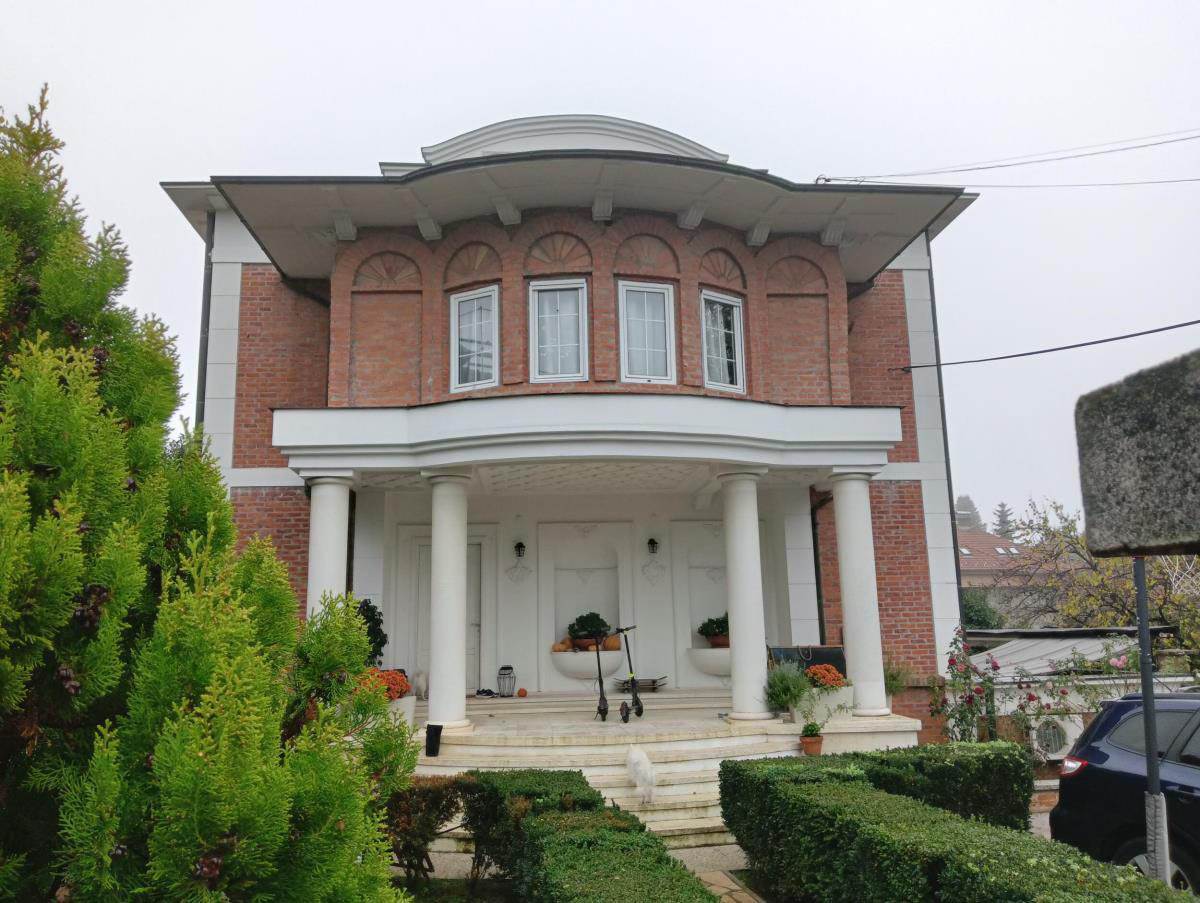 Vile Gorana Breogvića na Senjaku (18).jpg