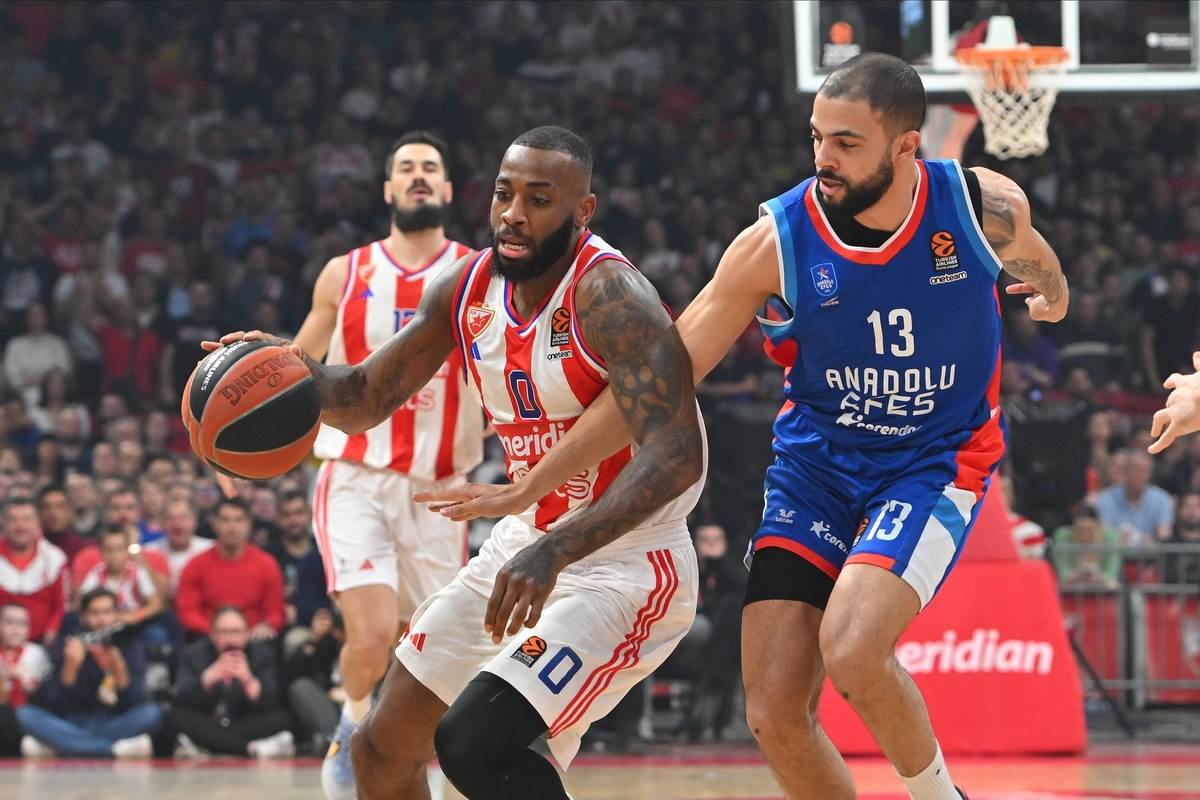 Crvena zvezda Efes (5).JPG