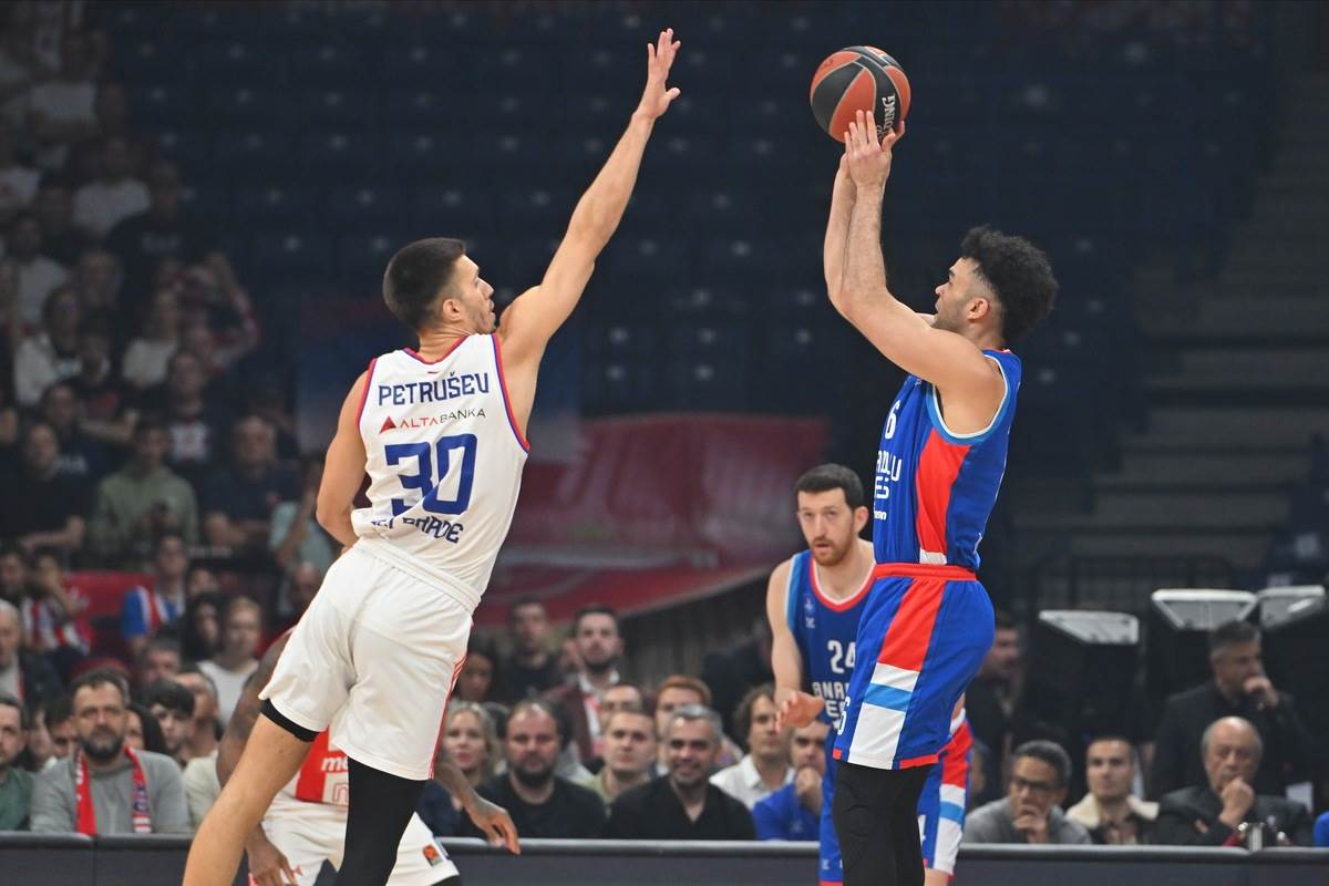 Izjava Janisa Sferopulosa o plasmanu u plej-in