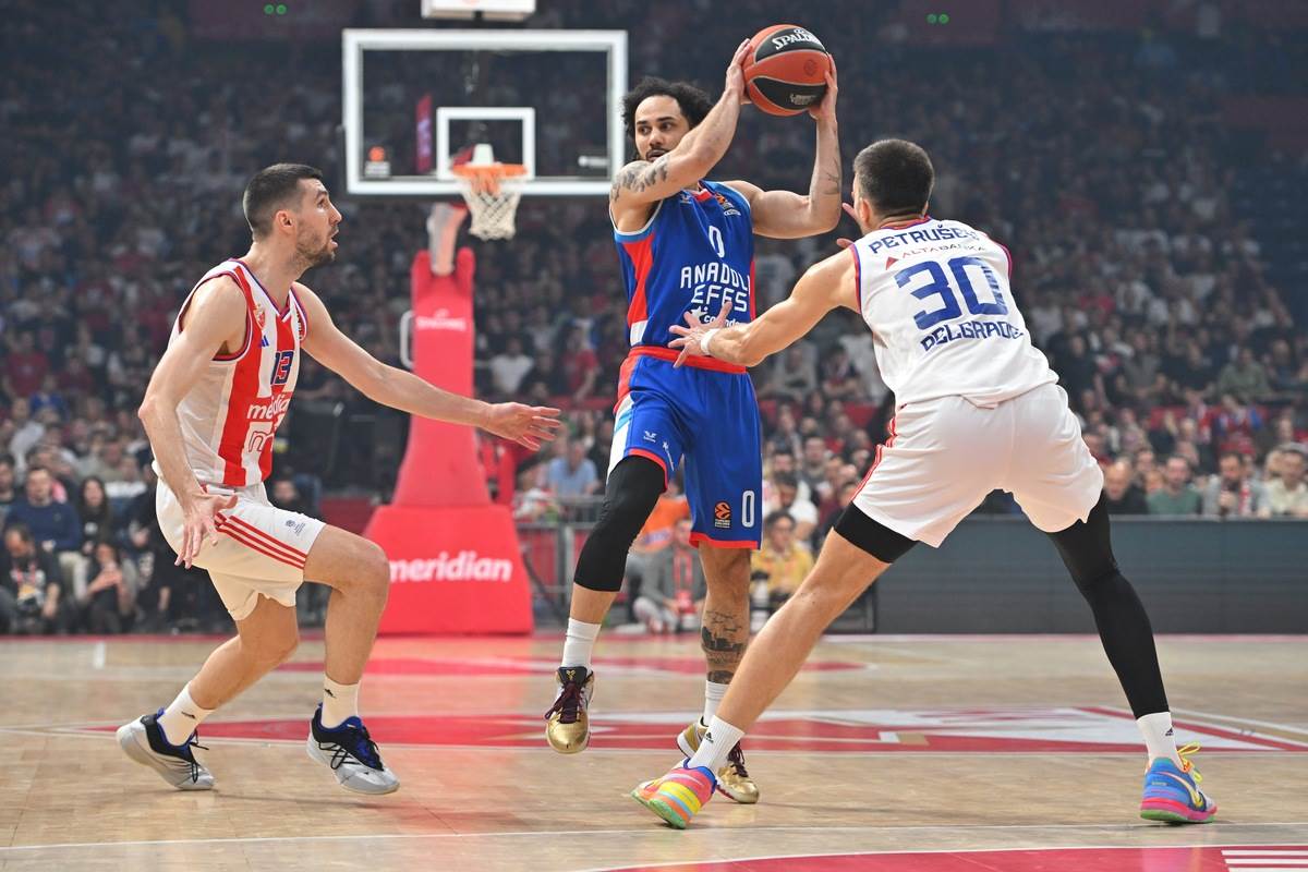 Protiv koga Partizan i Zvezda igraju van Arene?