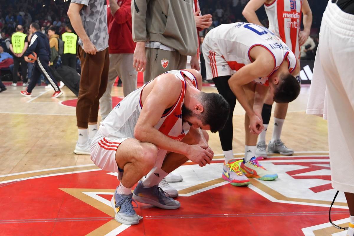 Crvena zvezda Efes (5).JPG