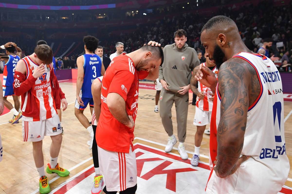 Crvena zvezda Efes (7).JPG