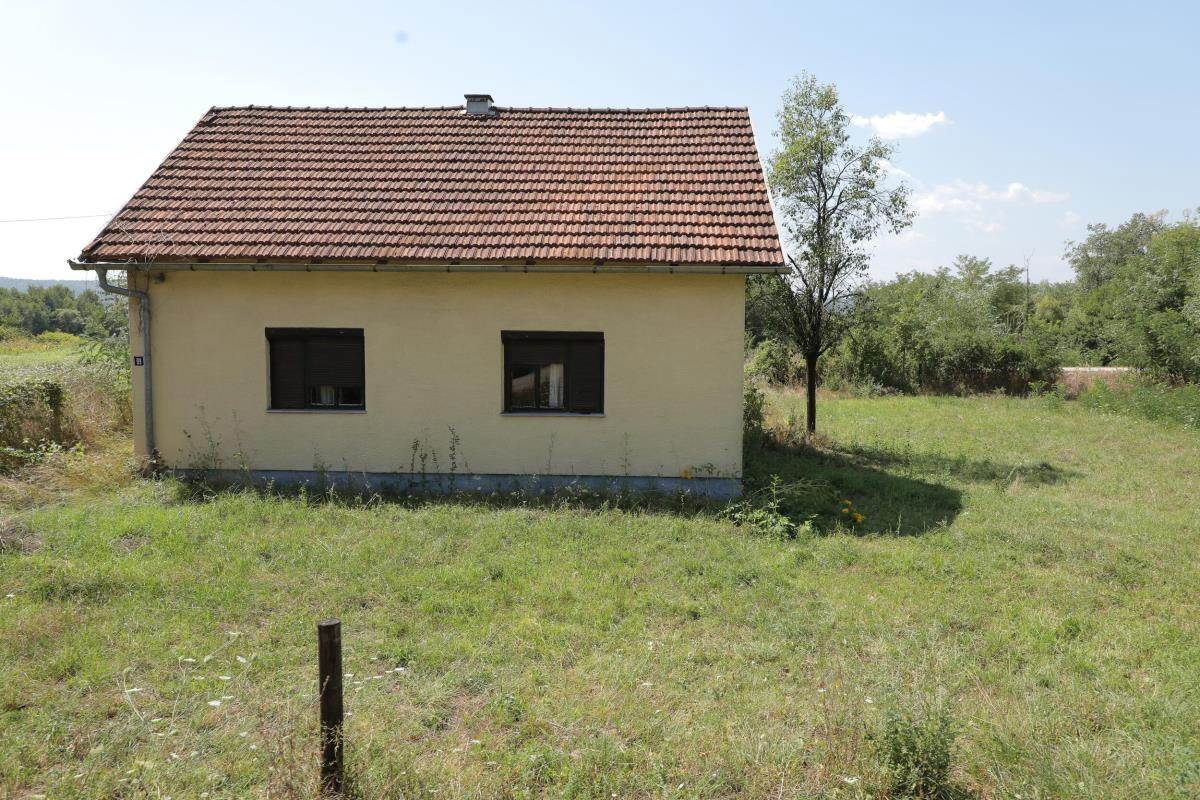 kuća Indire Radić na Kosmaju  (3).jpg