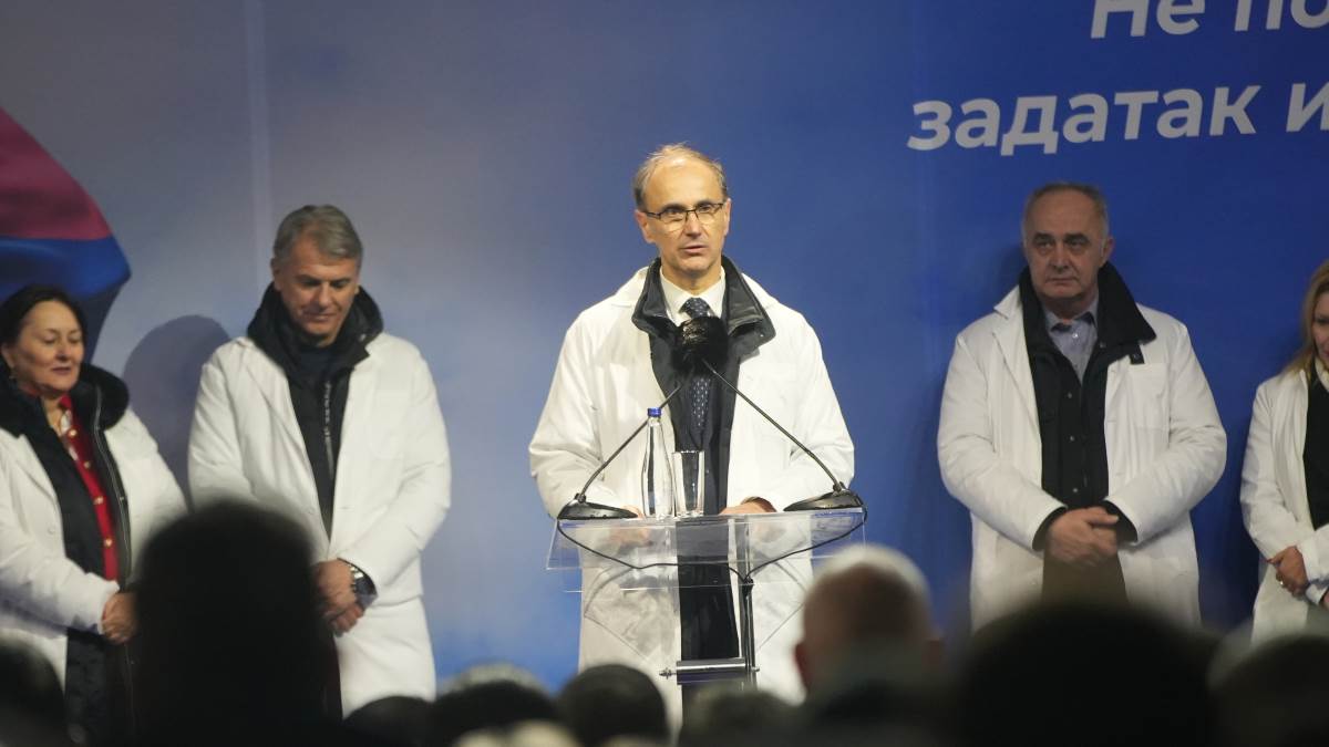 Đuro Macut doktor predsednik vlade Srbije