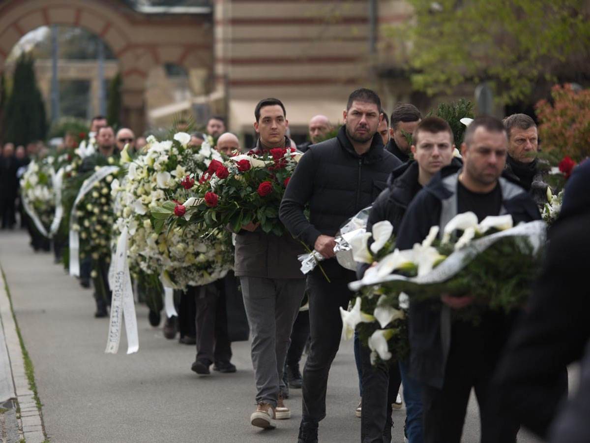 Sahrana Zeljko Rutović (10).jpg