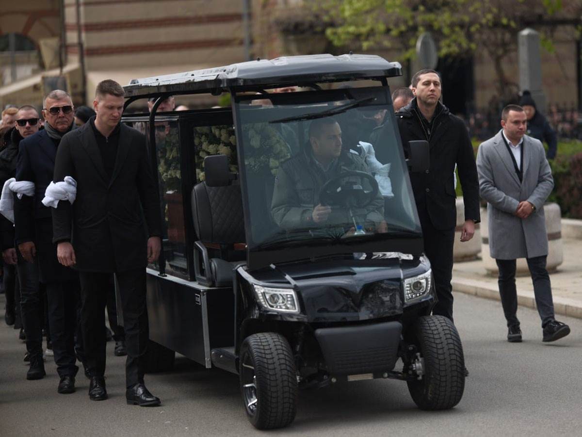 Sahrana Zeljko Rutović (11).jpg