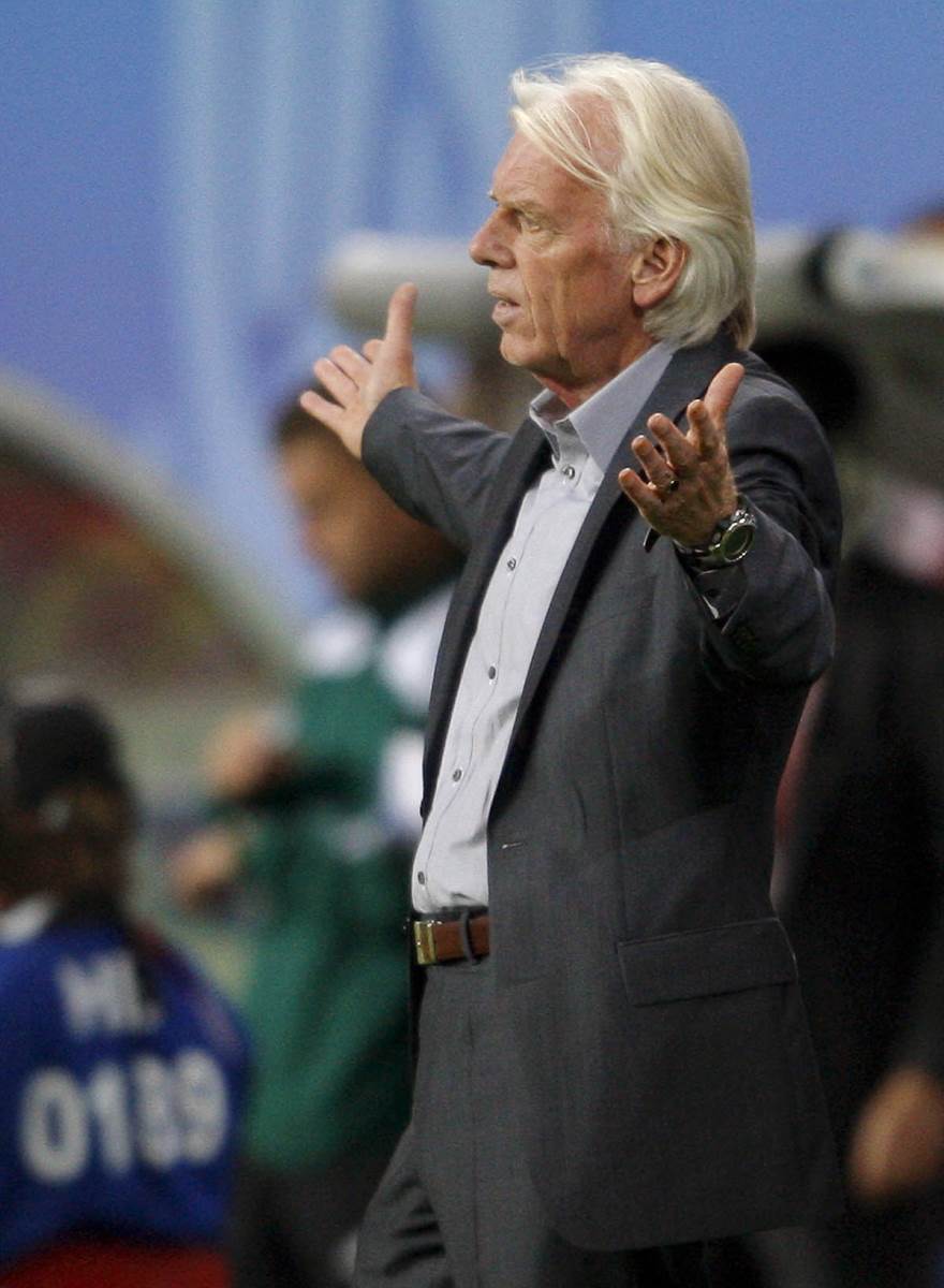 Leo Benhaker (4).jpg