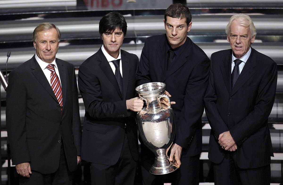 Leo Benhaker (6).jpg