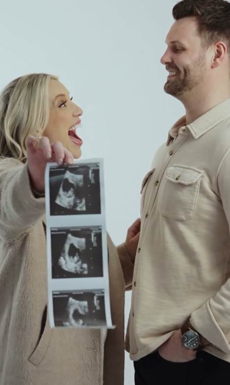 Influenserka Lauren Džonson beba 4.png