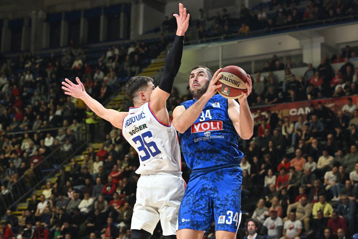 Kenan Kamenjaš košarkaš Budućnosti