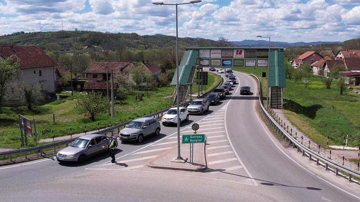 cacak-praznici-kolaps (6).jpg