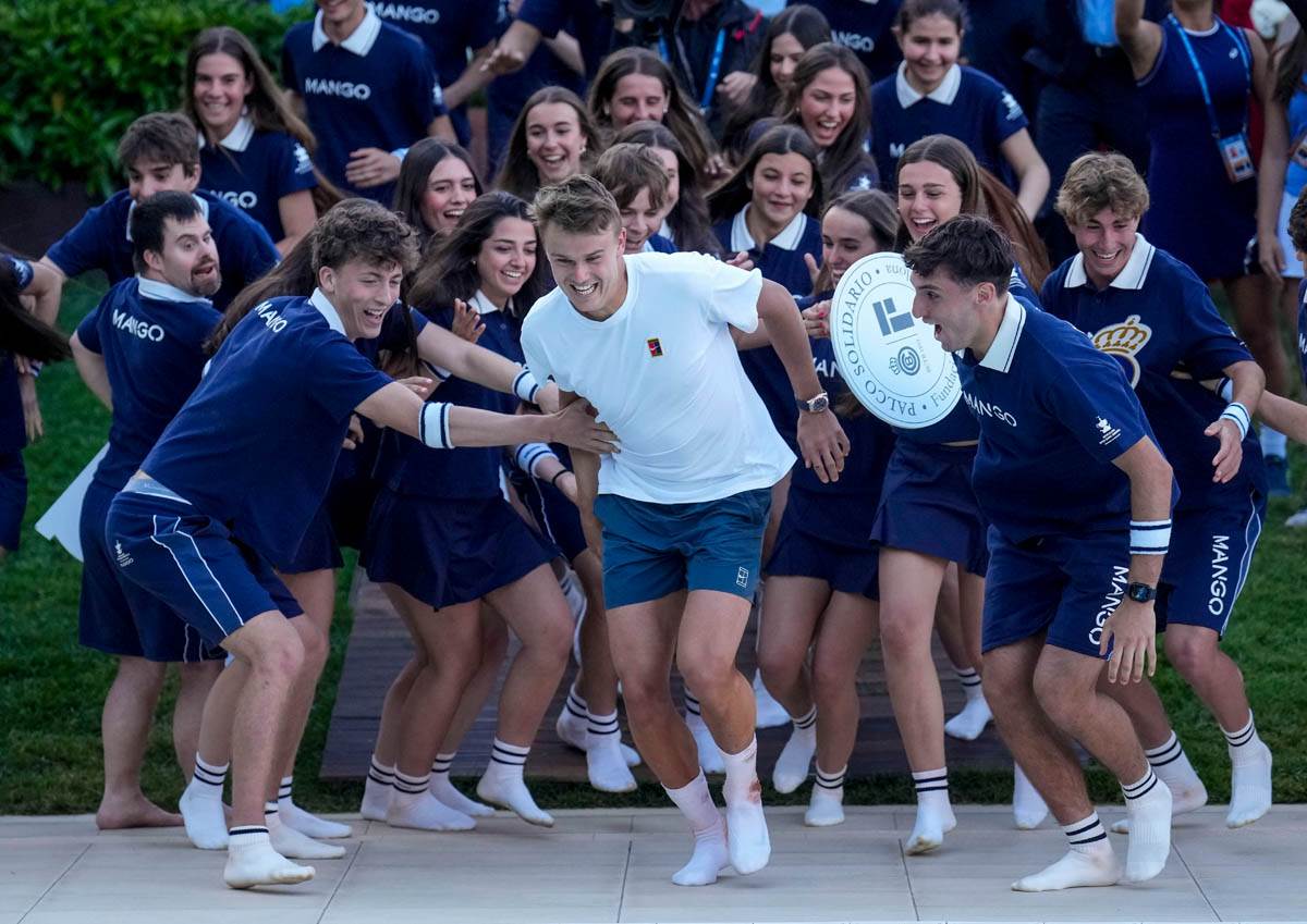 Holger Rune slavi pobedu na turniru u Madridu