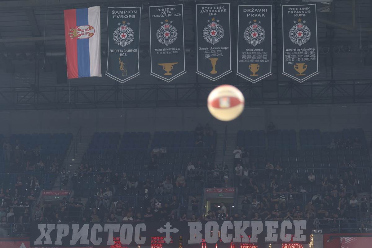 Vlade Đurović kritikovao trojicu igrača Crvene zvezde