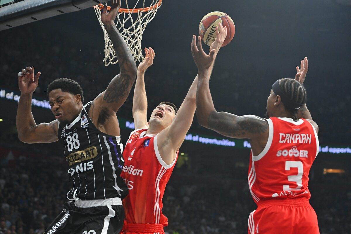 Vlade Đurović kritikovao trojicu igrača Crvene zvezde