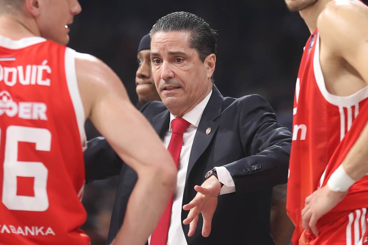 Partizan - Crvena zvezda (54).JPG