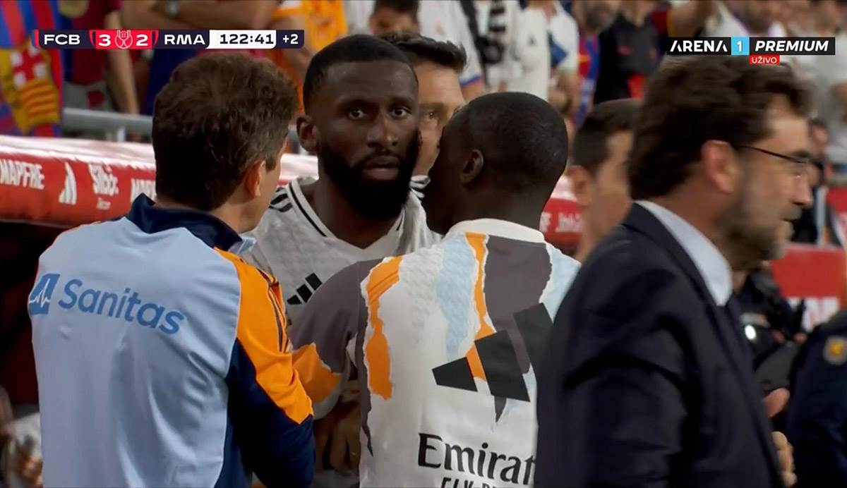 Ridiger hteo da bije sudiju  (2).jpg