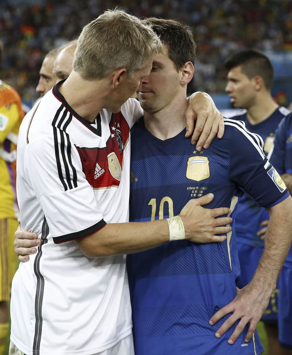 Lionel Mesi teši Bastijana Švajntštajger